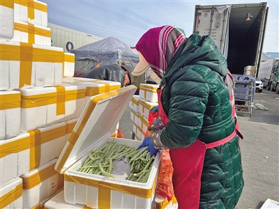 新发地市场节前返乡商户超八成已返岗