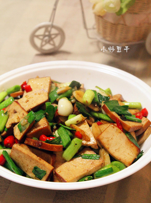 {體育投注}(下饭小炒500款素菜,肉炒芹,菜谱) {體育投注}(下饭小炒500款素菜,肉炒芹,菜谱)