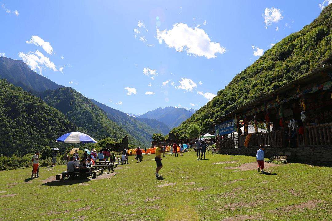 {賭波}(成都周边旅游景点大全)